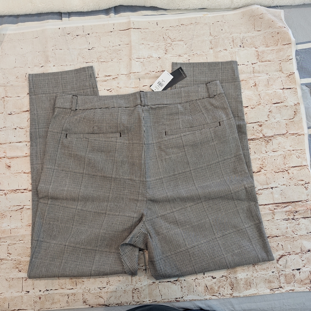 SALE 🎉 NWT Banana Republic Sloan Plaid Trousers - Picture 5 of 6